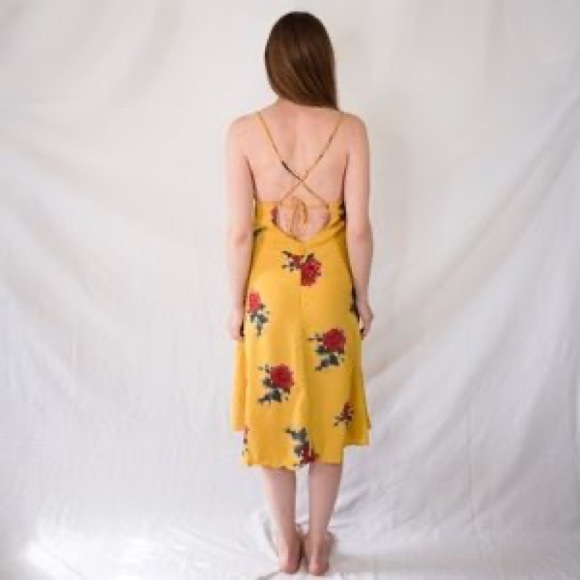 Privacy Please Yellow Midi dress - cut out back! - Picture 2 of 4